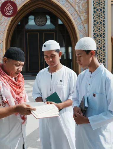 Best Form of Charity in Islam: Sadaqah, Zakat & Rewards | As-Siraj
